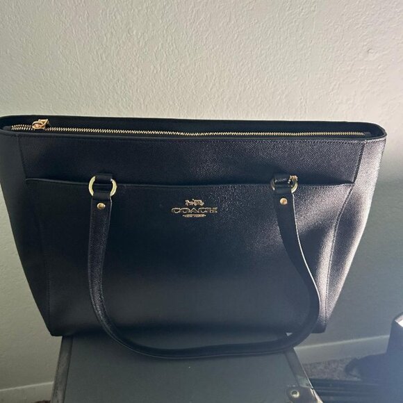 Black Coach Addison Tote - Picture 1 of 10